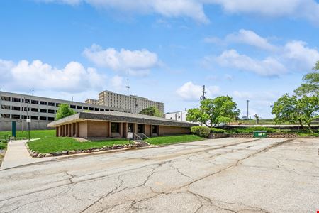 303 University Avenue