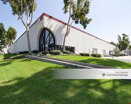 Industrial space for Rent at Cheli Distribution Park - Buildings 2 & 4 in Bell
