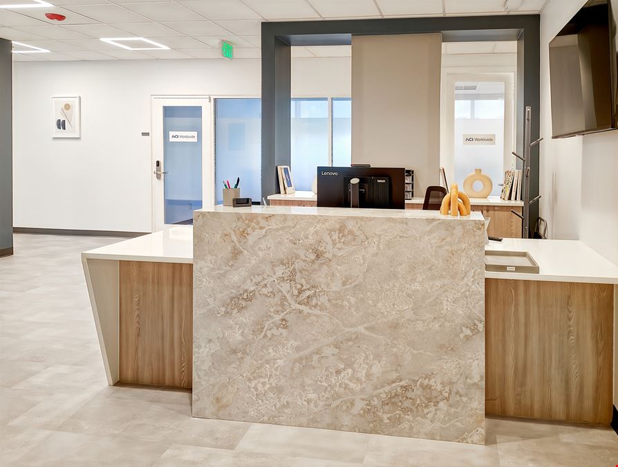 Regus - Naples - 3003 Tamiami Trail