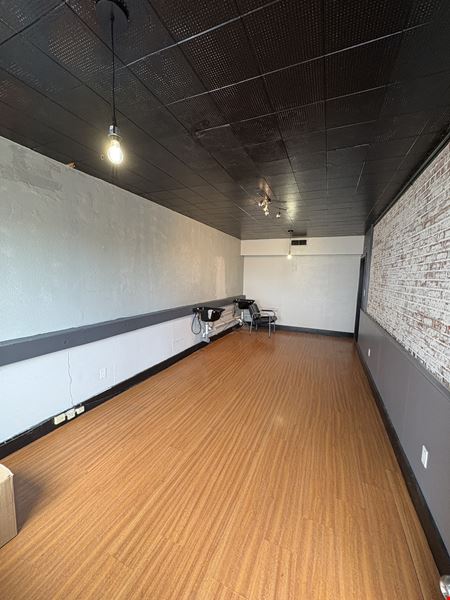 113 E Washington St # 115