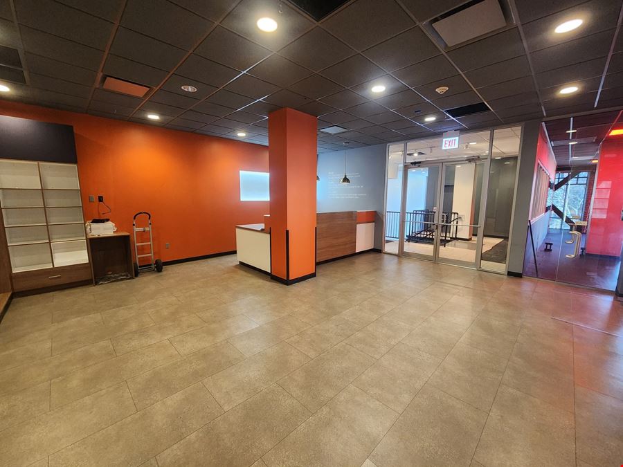 Old Town | Retail Space For LEASE