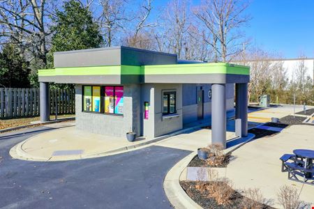 Commercial space at 3009 Wade Hampton Blvd in Taylors