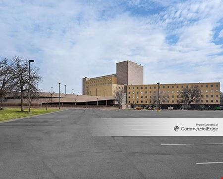 Office space for Rent at 3701 Wayzata Blvd in Minneapolis