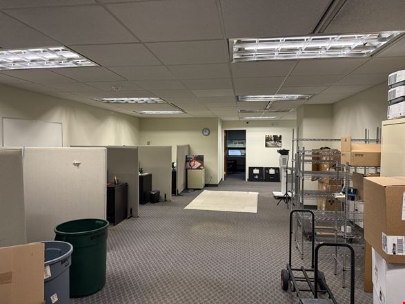 80 Business Park Dr