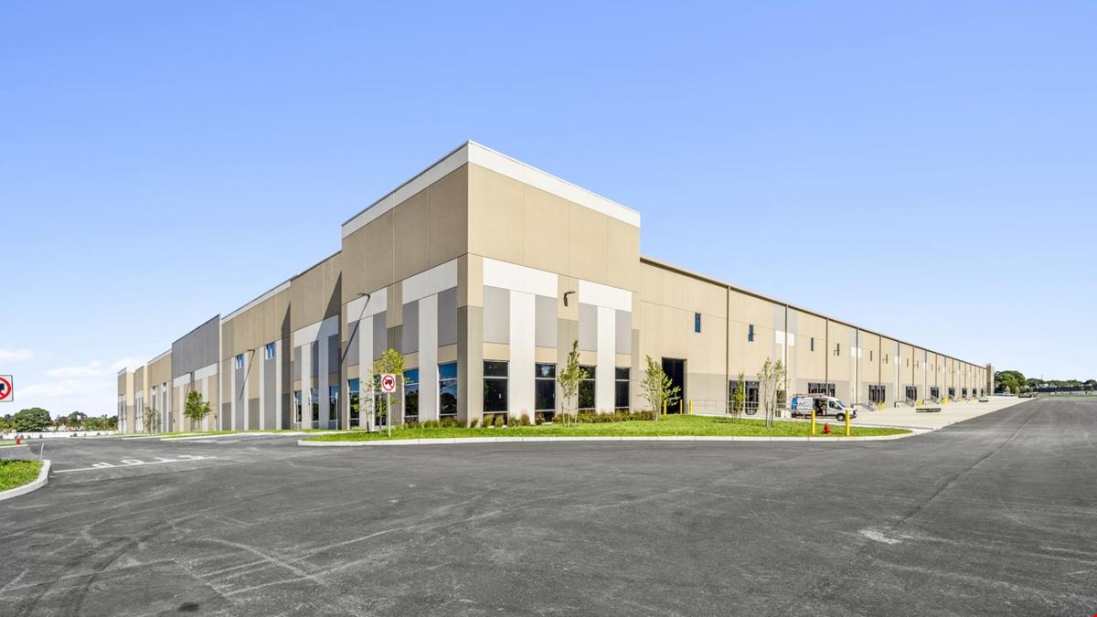 Fox Field Commerce Center Building 1
