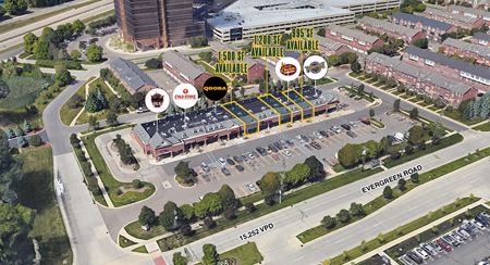 Retail space for Rent at The Shoppes at Park Place in Southfield