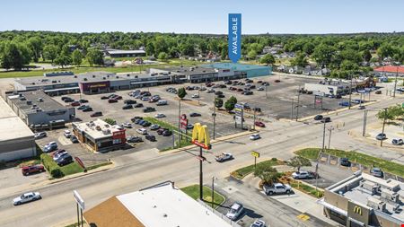 Retail space for Rent at Knox Plaza in Vincennes