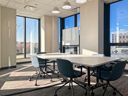 Office space for Rent at Regus - Oakbrook Terrace - 22nd St in Oakbrook Terrace