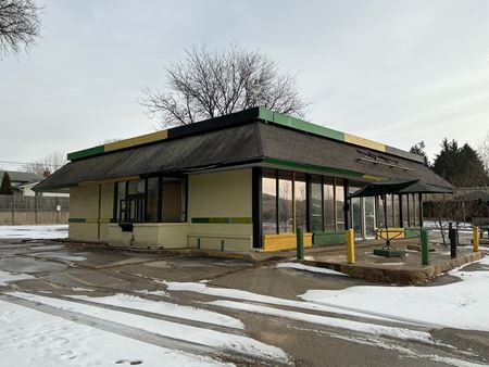 Retail space for Rent at 5696 Monona Drive in Monona