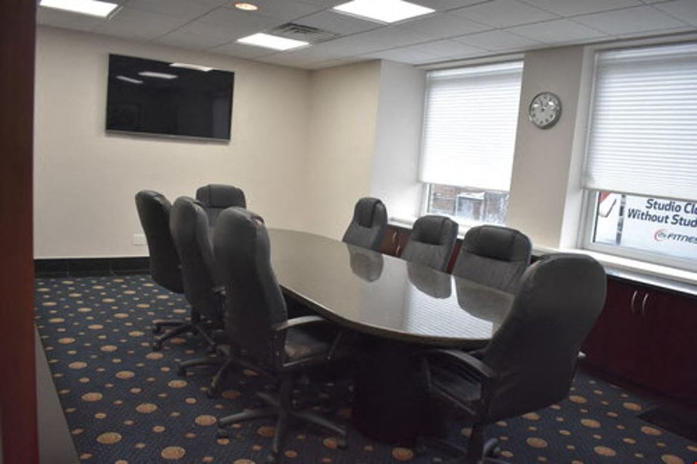 Salman Suites - 35 Journal Square