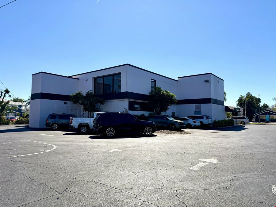 2424 Manatee Avenue West
