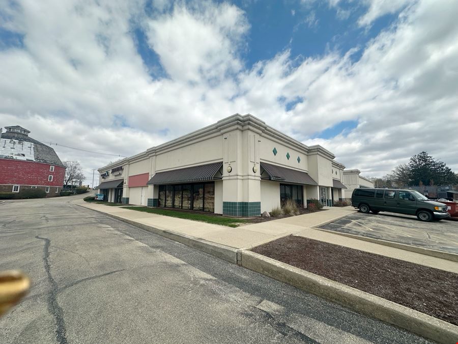 1808 Round Barn Rd
