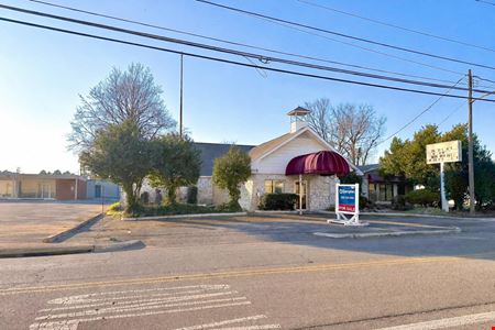 Commercial space at Former Montessori School in Huntsville
